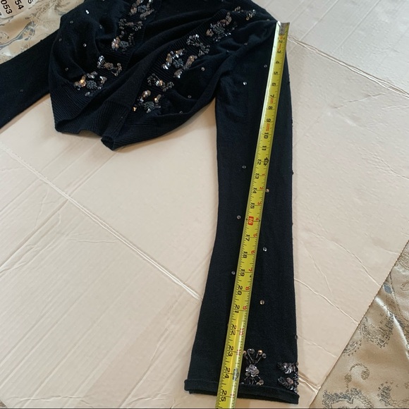 Chesley ladies Black sequin bolero shrug, long sleeves, size medium - Picture 8 of 8